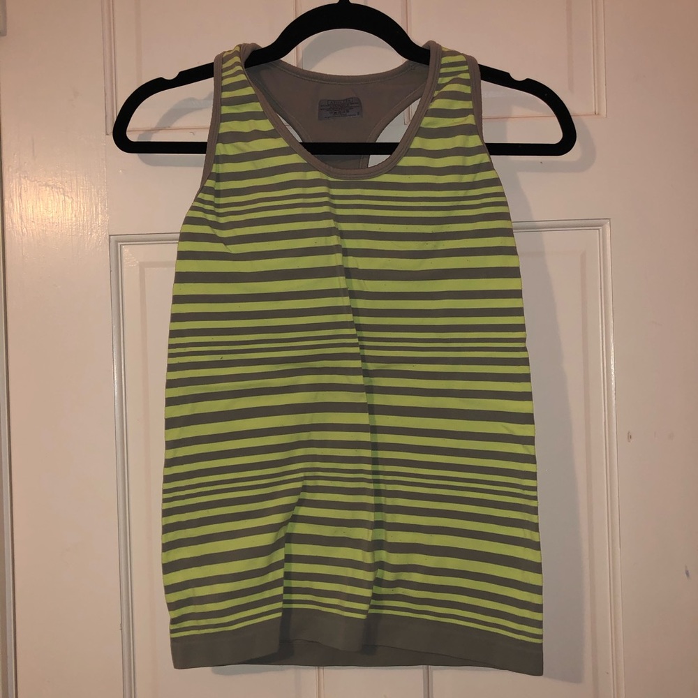 Striped Athleta Workout Tank Top With Built-In Bra
